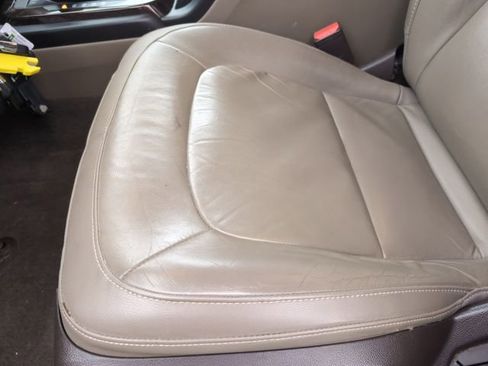 Used 2016 GMC Canyon SLT w/ Driver Alert Package image 25