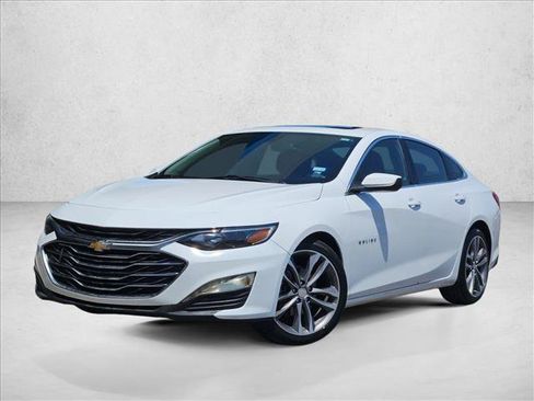 Used 2022 Chevrolet Malibu LT FWD image 4