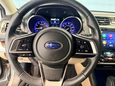 Used 2019 Subaru Outback 2.5i Limited w/ Popular Package #2 image 9