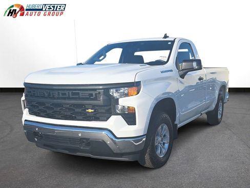 Used 2025 Chevrolet Silverado 1500 W/T w/ WT Safety Package image 2