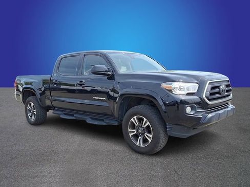 Used 2021 Toyota Tacoma SR5 image 3