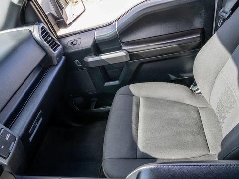 Used 2019 Ford F150 XLT w/ Equipment Group 302A Luxury image 29