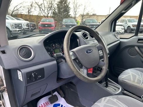Used 2013 Ford Transit Connect XLT image 10