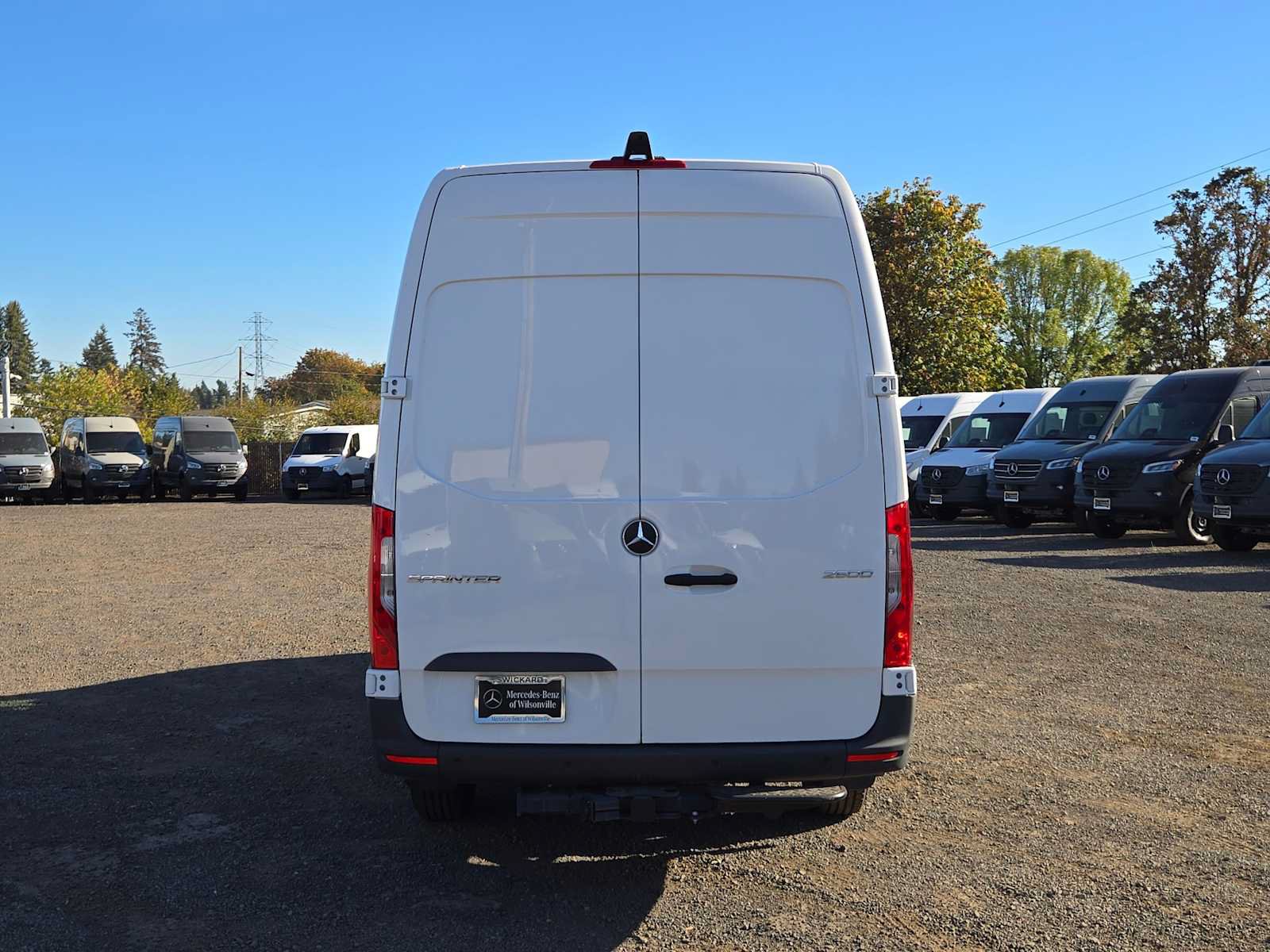 Used 2026 Mercedes-Benz Sprinter 2500 image 4
