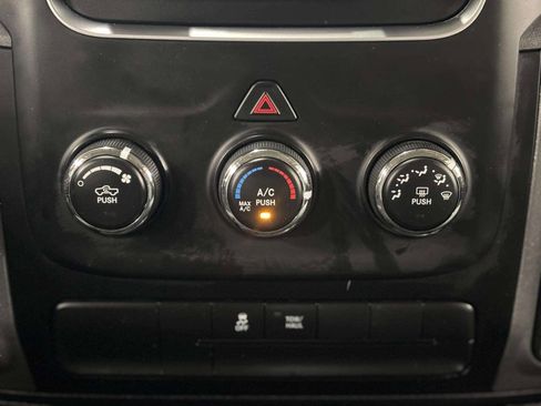 Used 2013 RAM 1500 Express image 25
