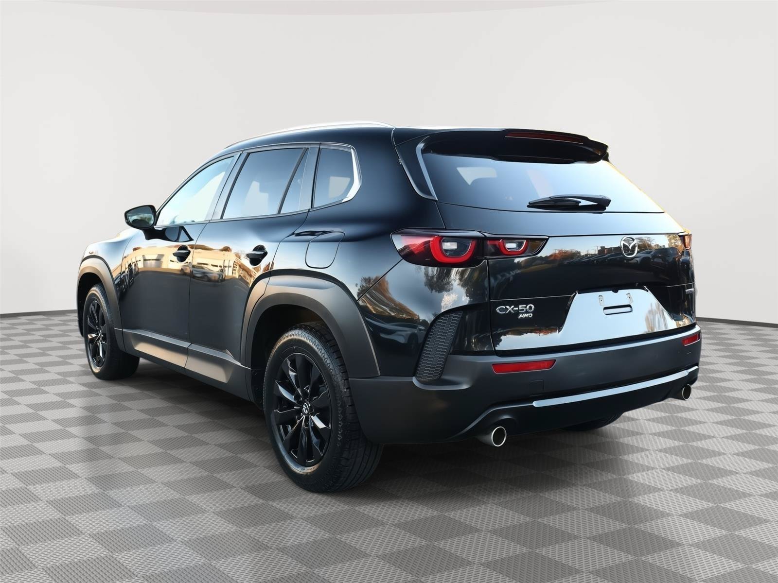 Used 2025 MAZDA CX-50 AWD 2.5 S w/ Preferred Package image 5
