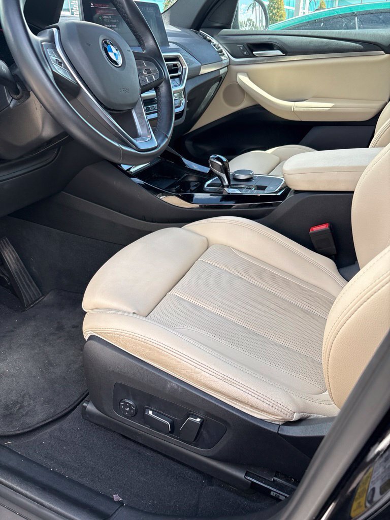 Certified 2024 BMW X3 sDrive30i w/ Convenience Package RWD image 3