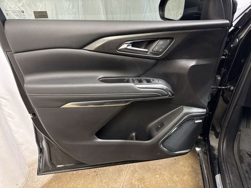 Used 2025 Chevrolet Traverse High Country w/ LPO, Floor Liner Package AWD/4WD image 26