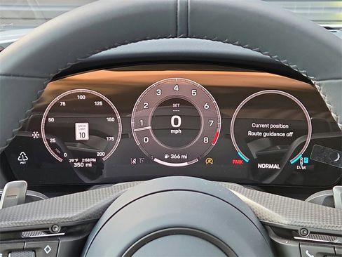 Used 2025 Porsche 911 Carrera image 11