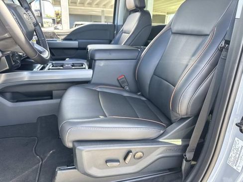 New 2026 Ford F250 Lariat w/ Lariat Premium Package AWD/4WD image 17