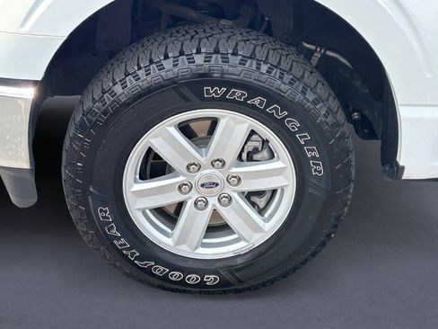 Used 2022 Ford F150 XLT w/ Equipment Group 301A Mid AWD/4WD image 9