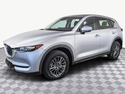 Used 2017 MAZDA CX-5 Sport image 4
