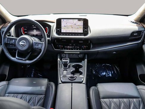 Used 2022 Nissan Rogue Platinum w/ Head-Up Display Package image 18