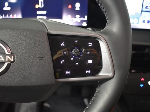 Certified 2025 Nissan Murano SV AWD/4WD image 17