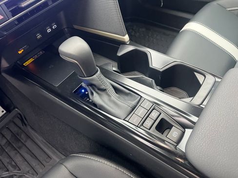 New 2026 Toyota Camry SE image 25