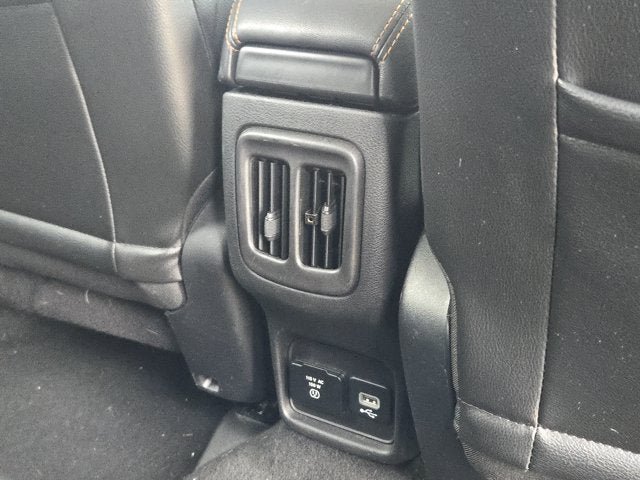 Used 2018 Jeep Compass Limited w/ Navigation Group FWD image 9