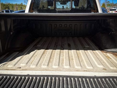 Used 2017 Ford F150 Lariat w/ Equipment Group 502A Luxury image 10