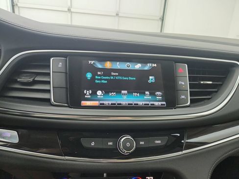 Used 2018 Buick Enclave Premium FWD image 26