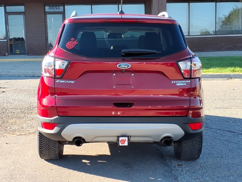 Used 2018 Ford Escape Titanium AWD/4WD image 4