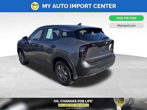 Used 2025 Nissan Kicks S AWD/4WD image 4