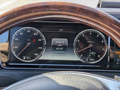 Used 2015 Mercedes-Benz S 550 Sedan image 9