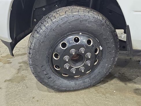 Used 2024 RAM 3500 Laramie w/ Night Edition image 32