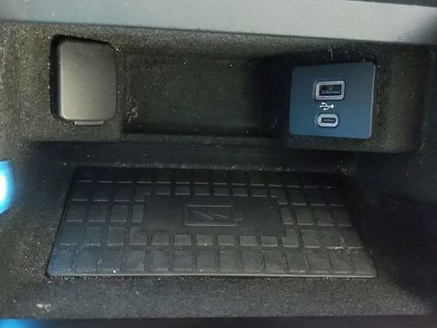 Used 2021 Lincoln Navigator Reserve AWD/4WD image 25