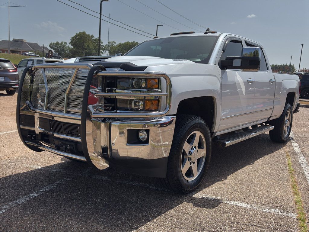 Used 2019 Chevrolet Silverado 2500 LTZ w/ Duramax Plus Package AWD/4WD image 9