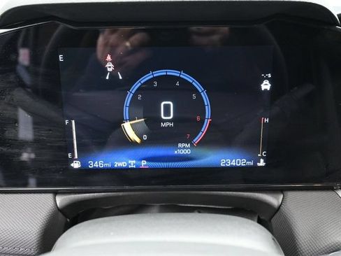 Used 2025 Chevrolet TrailBlazer LT AWD/4WD image 19