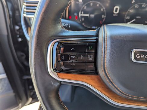 Used 2022 Jeep Grand Wagoneer Series III image 22