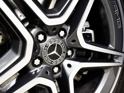 Certified 2024 Mercedes-Benz GLS 450 4MATIC image 18