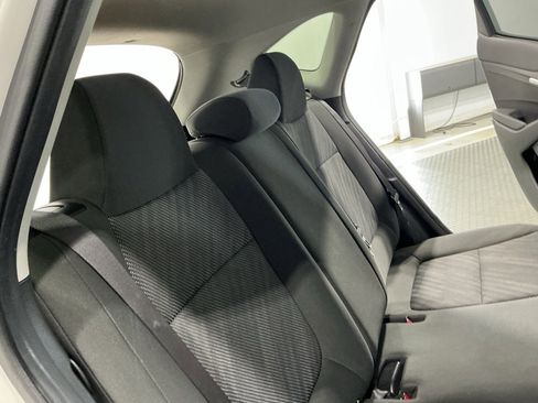 Used 2023 Kia Seltos LX image 23