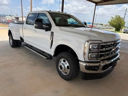 New 2026 Ford F350 Lariat