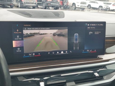 Used 2025 BMW X5 xDrive50e image 21