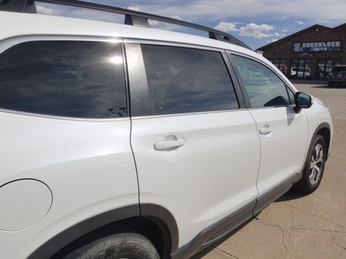 Used 2019 Subaru Ascent Premium AWD/4WD image 8