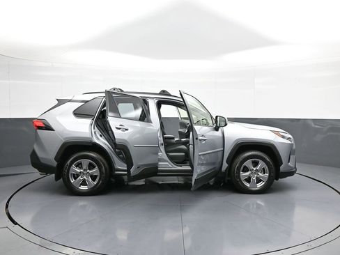 Certified 2025 Toyota RAV4 XLE w/ Convenience Package AWD/4WD image 43