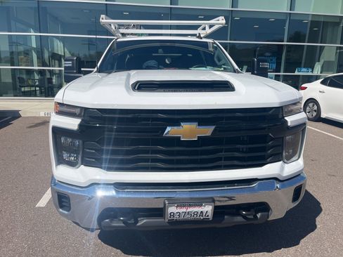 Used 2024 Chevrolet Silverado 2500 W/T w/ WT Convenience Package image 5