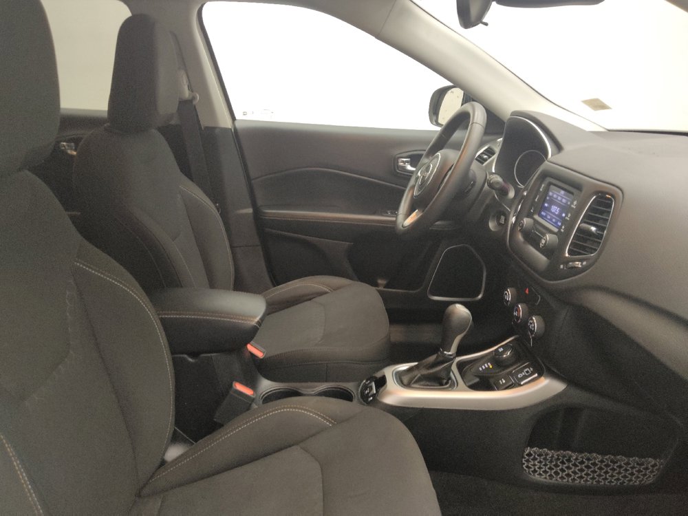 Used 2018 Jeep Compass Sport AWD/4WD image 21