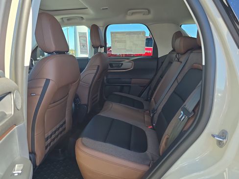 New 2025 Ford Bronco Sport Outer Banks w/ Outer Banks Tech Package+ AWD/4WD image 12