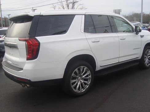 Used 2024 GMC Yukon Denali w/ Max Trailering Package image 4