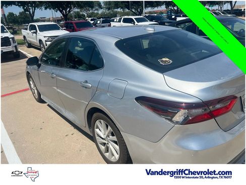 Used 2024 Toyota Camry LE FWD image 4