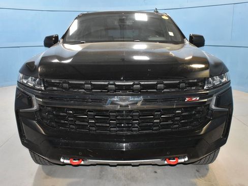 Used 2021 Chevrolet Tahoe Z71 w/ Luxury Package AWD/4WD image 27