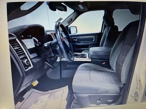 Used 2017 RAM 1500 Big Horn AWD/4WD image 7