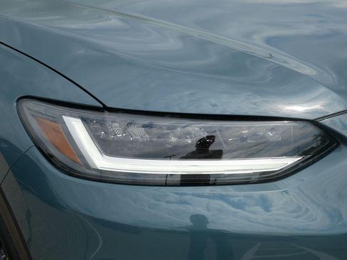 Certified 2024 Honda HR-V Sport image 16