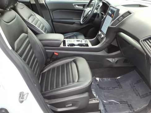 Certified 2023 Ford Edge SEL w/ Convenience Package AWD/4WD image 11