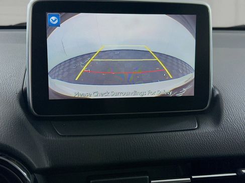 Used 2017 Toyota Yaris iA image 21