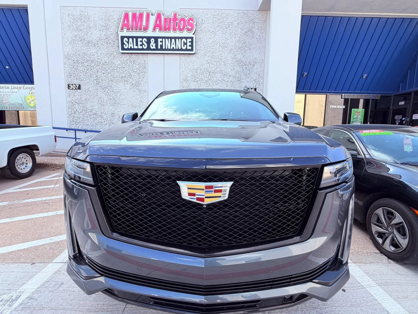 Used 2021 Cadillac Escalade Sport Platinum AWD/4WD image 8