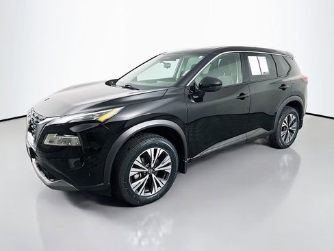 Used 2021 Nissan Rogue SV AWD/4WD image 3