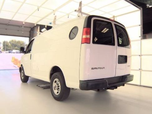Used 2013 GMC Savana 2500 RWD image 4