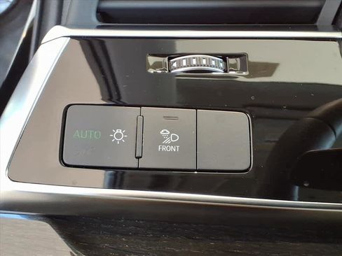 Used 2023 Audi Q7 2.0T Premium Plus w/ Premium Plus Package image 11